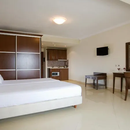 Royal & Hotel Nydri (Lefkada)